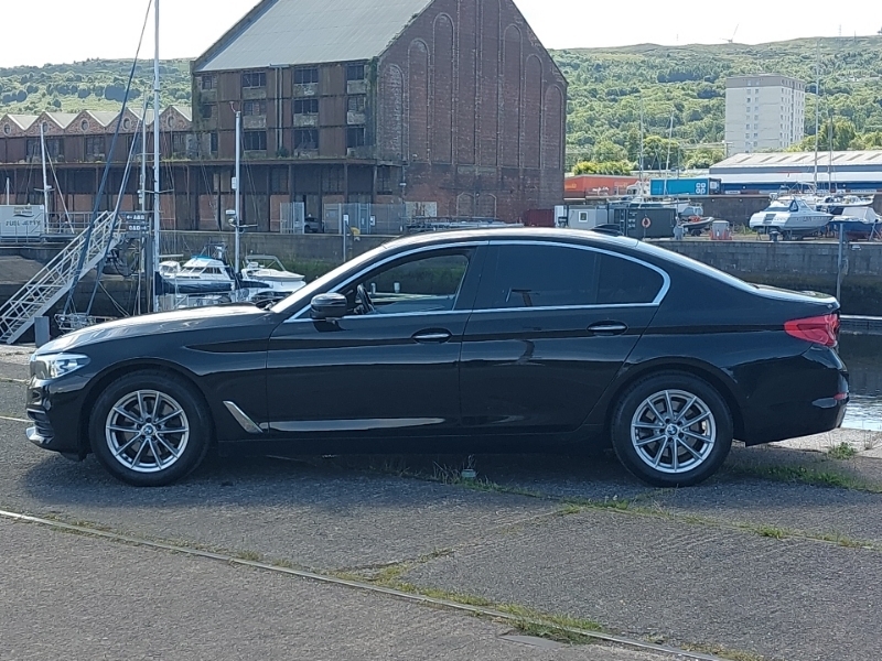 BMW 5 Series 520D Se Black #4