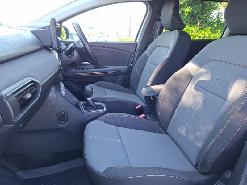 Dacia Jogger 1.6 Hev Extreme White #5