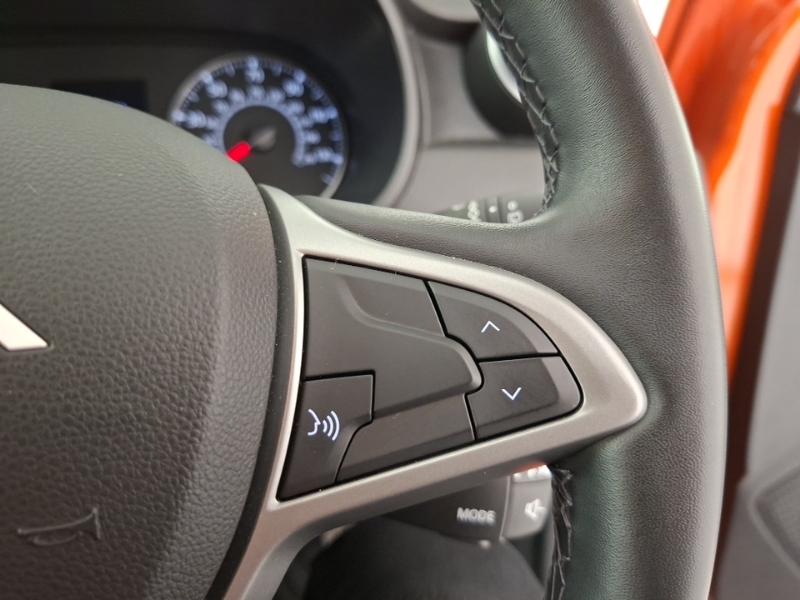Dacia Duster 1.3 Tce Journey Suv Edc Euro 6 Ss 1 YT24WNR Orange #13
