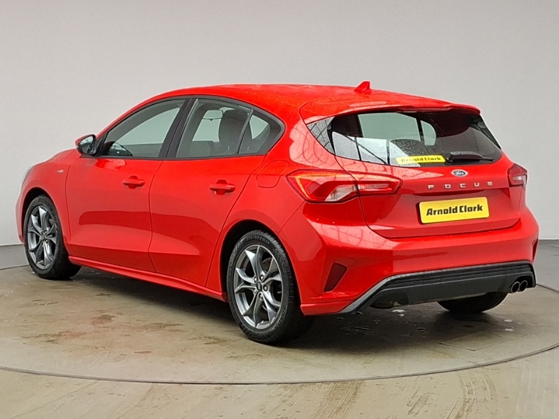 Ford Focus 1.0 Ecoboost 125 St-line Red #2