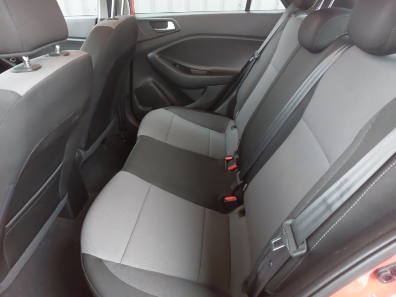 Hyundai I20 1.2 Mpi Se Red #6