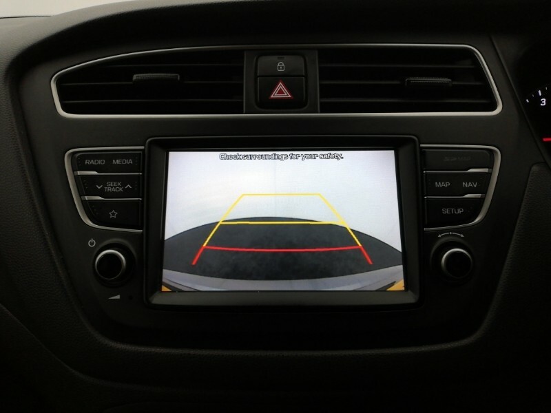 Hyundai I20 1.0T Gdi Se Black #17