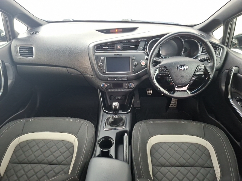 Kia Ceed 1.0T Gdi Isg Gt-line Black #2