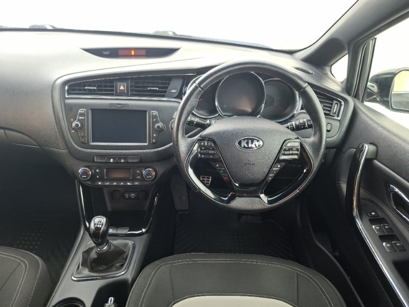 Kia Ceed 1.0T Gdi Isg Gt-line Black #6