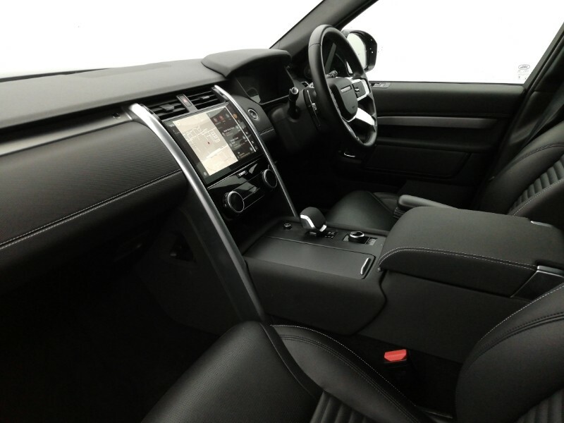 Land Rover Discovery 3.0 D350 Dynamic Se Black #6