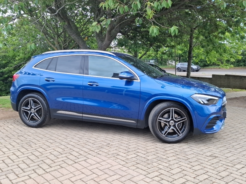 Mercedes-Benz GLA Class Gla 200 Sport Executive White #7
