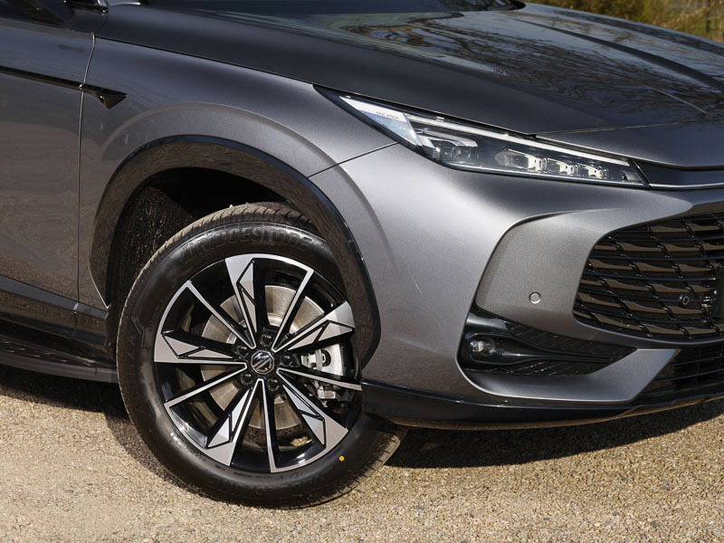 MG HS 1.5 T-gdi 24.7Kwh Trophy Suv Plug-in Hy White #20