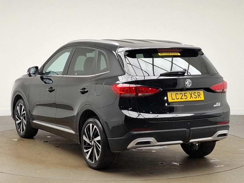 MG ZS 1.5 Hybrid Trophy Black #2