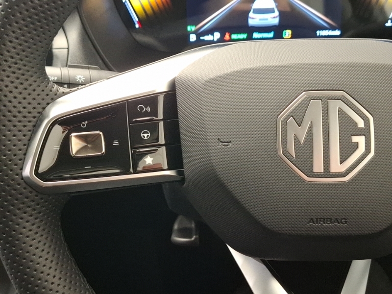 MG ZS 1.5 Hybrid Trophy Euro 6 Ss Red #12