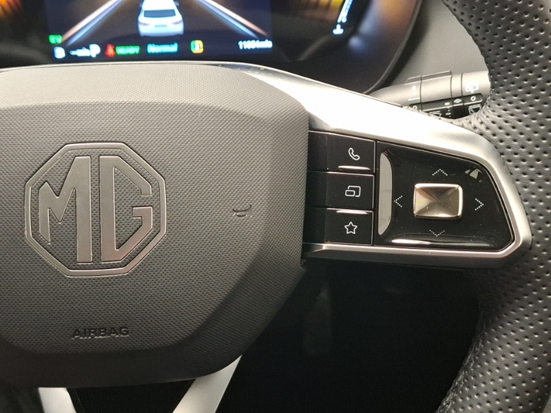 MG ZS 1.5 Hybrid Trophy Euro 6 Ss Red #13