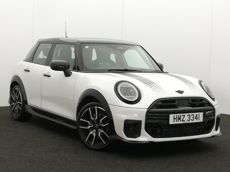 Mini Hatch 1.5 C Sport Level 1 White