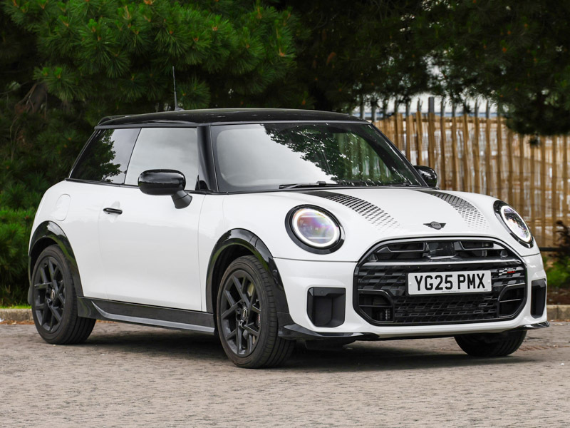 Mini Hatch 1.5 C Sport Level 3 White