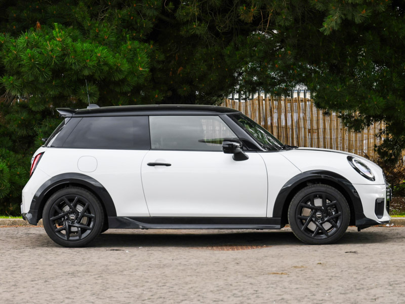 Mini Hatch 1.5 C Sport Level 3 White #3