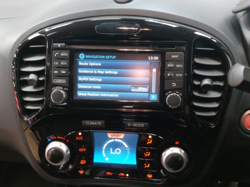 Nissan Juke 1.6 Tekna Euro 6 Black #10