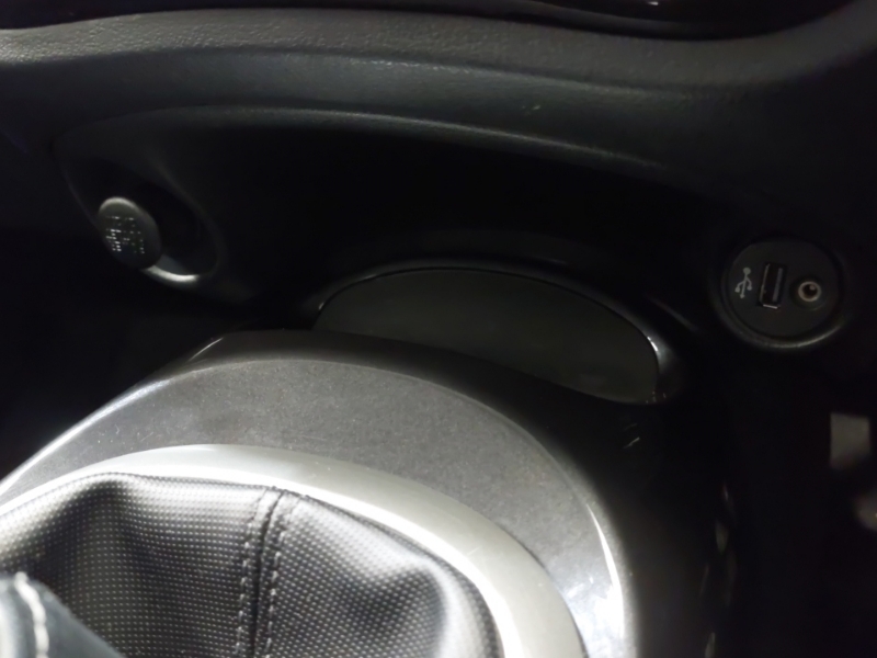 Nissan Juke 1.6 Tekna Euro 6 Black #16