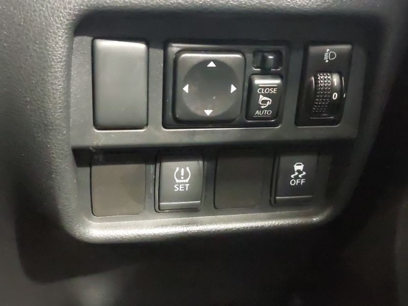 Nissan Juke 1.6 Tekna Euro 6 Black #17