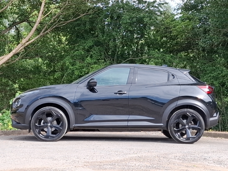 Nissan Juke 1.0 Dig-t Tekna Black #4