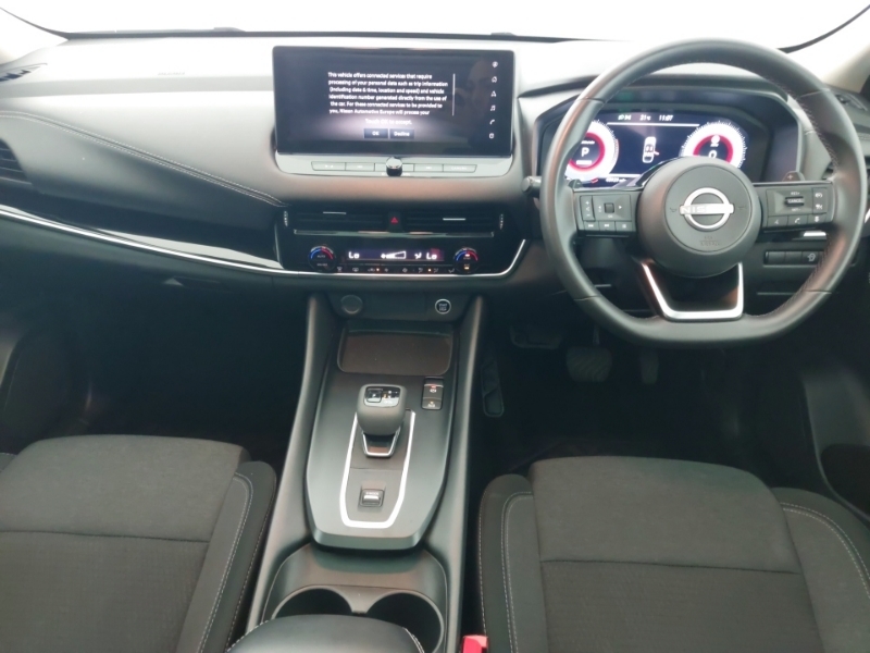 Nissan Qashqai 1.3 Dig-t Mh 158 N-connecta Glass Rf Xtronic Black #3