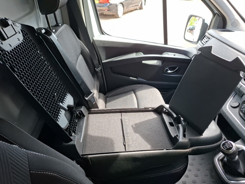 Renault Trafic 2.0 Dci Blue 30 Extra Sport Lwb Euro 6 Ss  #17