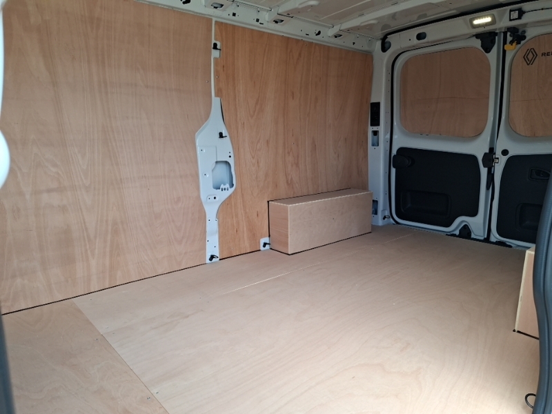 Renault Trafic Ll30 Blue Dci 130 Extra Safety Van White #6