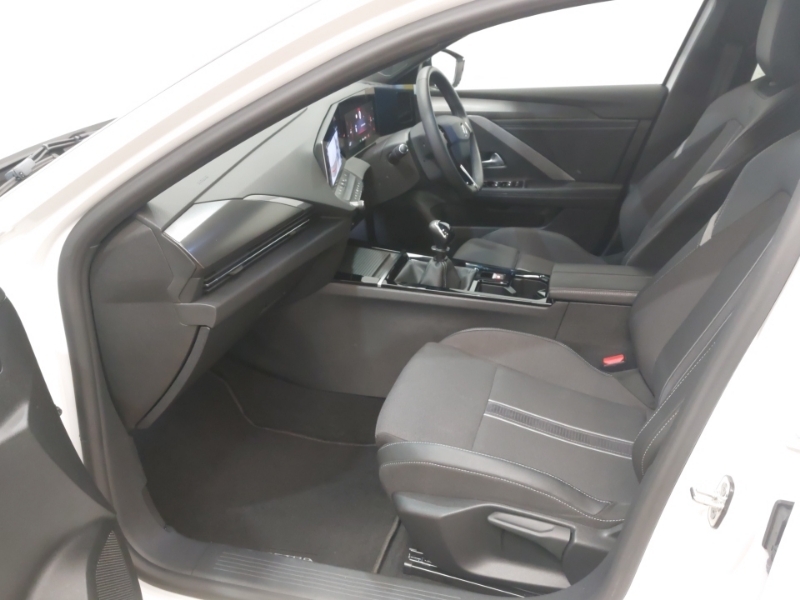 Vauxhall Astra 1.2 Turbo 130 Gs White #5