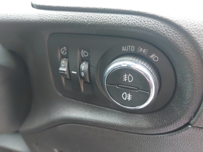 Vauxhall Grandland X Sport Nav White #11