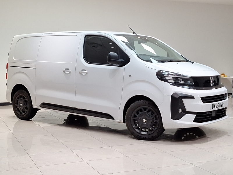 Vauxhall Vivaro 1.5 Turbo D 120 Prime H1 Van White #7