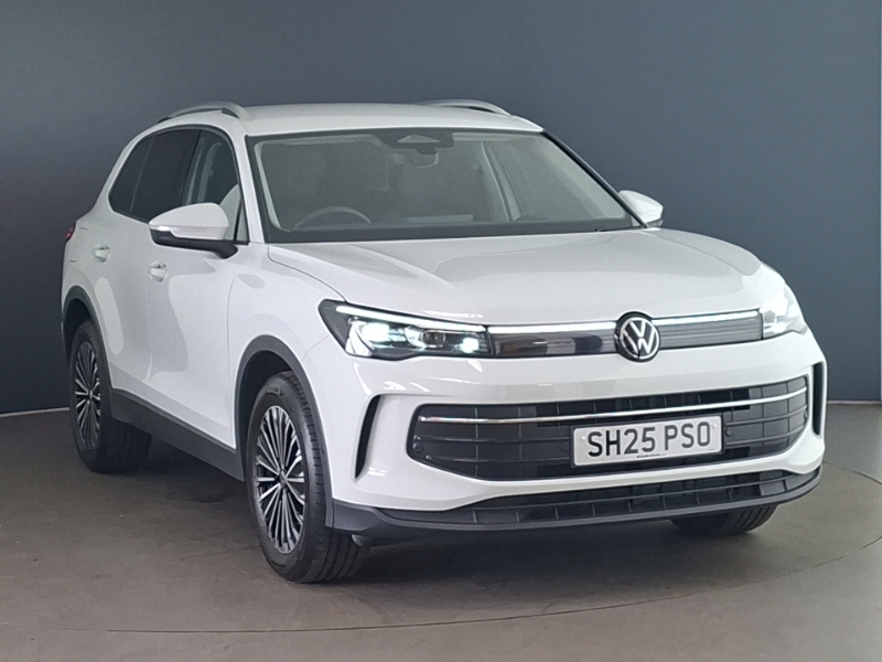Volkswagen Tiguan 1.5 Etsi 150 Match Dsg White