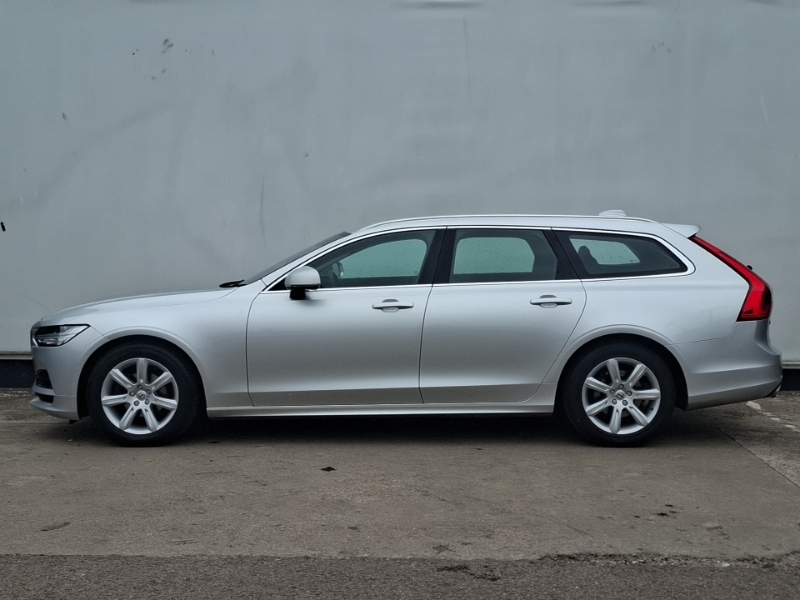 Volvo V90 2.0 D4 Momentum Geartronic Silver #4