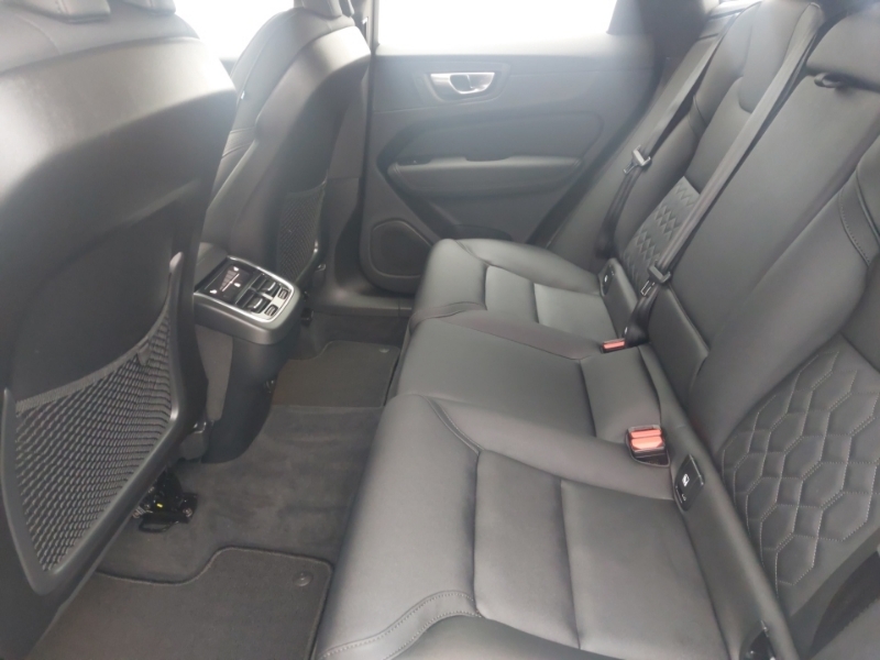 Volvo XC60 2.0 B5p Plus Dark Awd Geartronic Grey #6