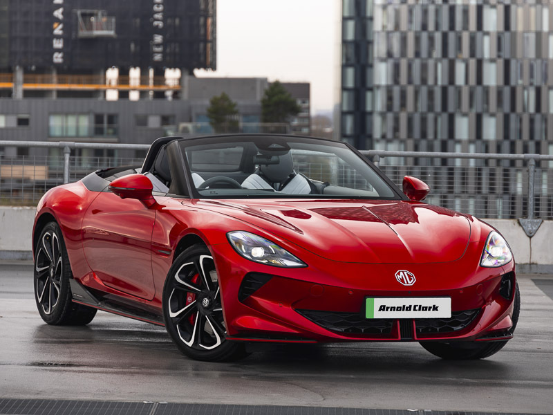 MG Cyberster 250Kw Trophy Single Motor 77 Kwh Red #3