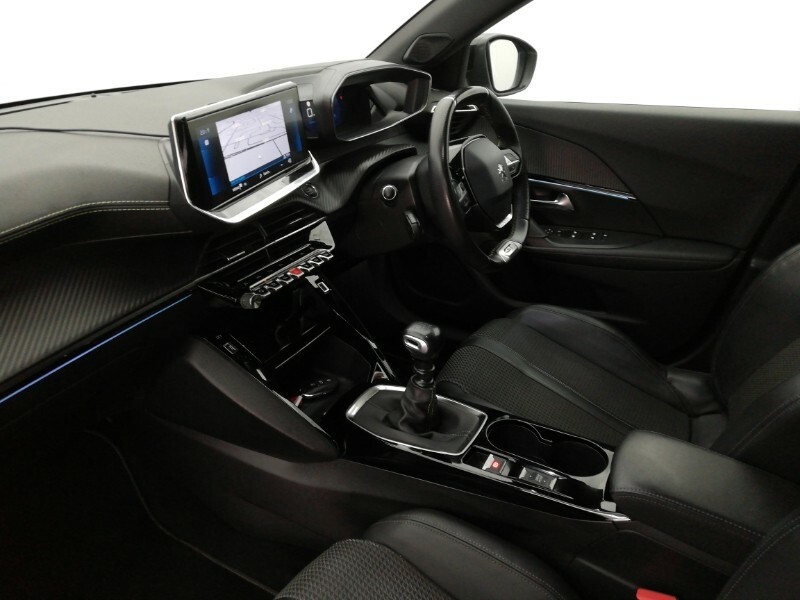 Peugeot 2008 1.5 Bluehdi Gt Line White #5