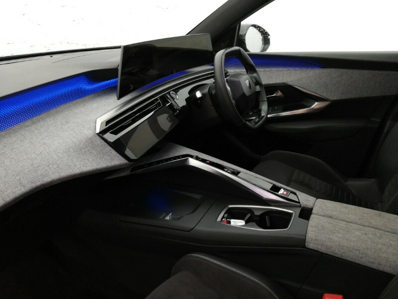 Peugeot 5008 157Kw Gt 73Kwh Blue #5