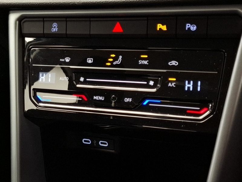 Volkswagen T-Roc 1.5 Tsi R-line Grey #15