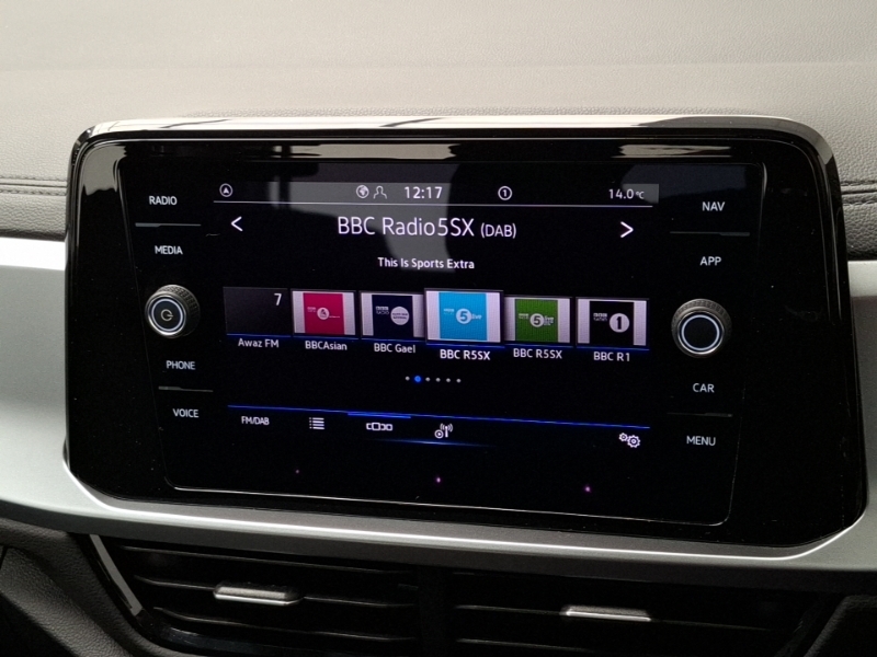 Volkswagen T-Roc 1.5 Tsi R-line Grey #11