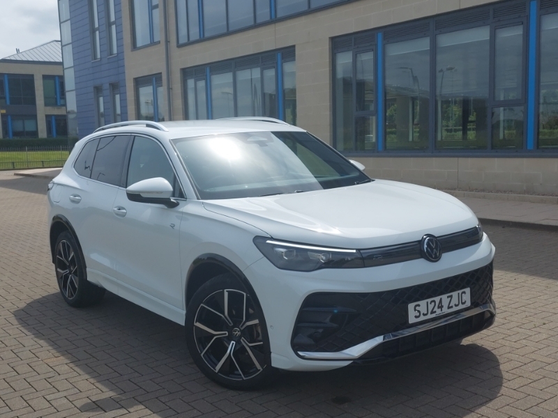 Volkswagen Tiguan 1.5 Etsi 150 R-line Dsg White