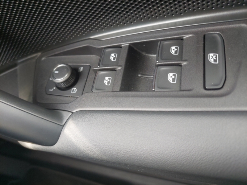 Volkswagen Tiguan R-line Grey #15