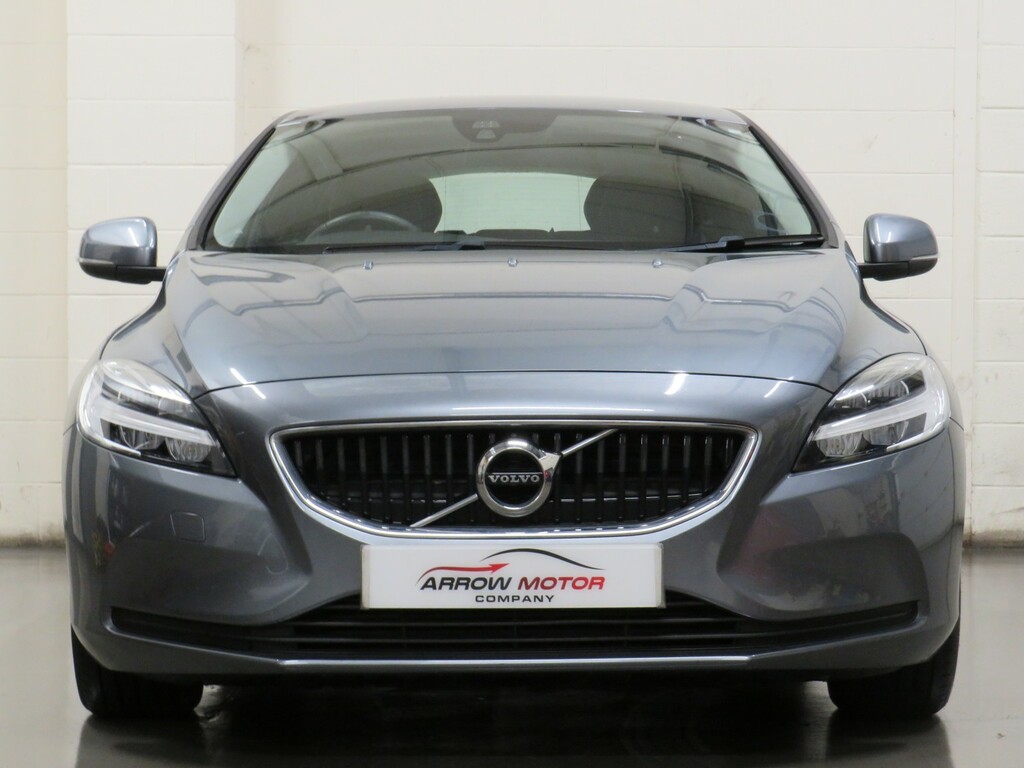Volvo V40 Hatchback 2.0 T2 Gpf Momentum Euro 6 Ss 20 Grey #5