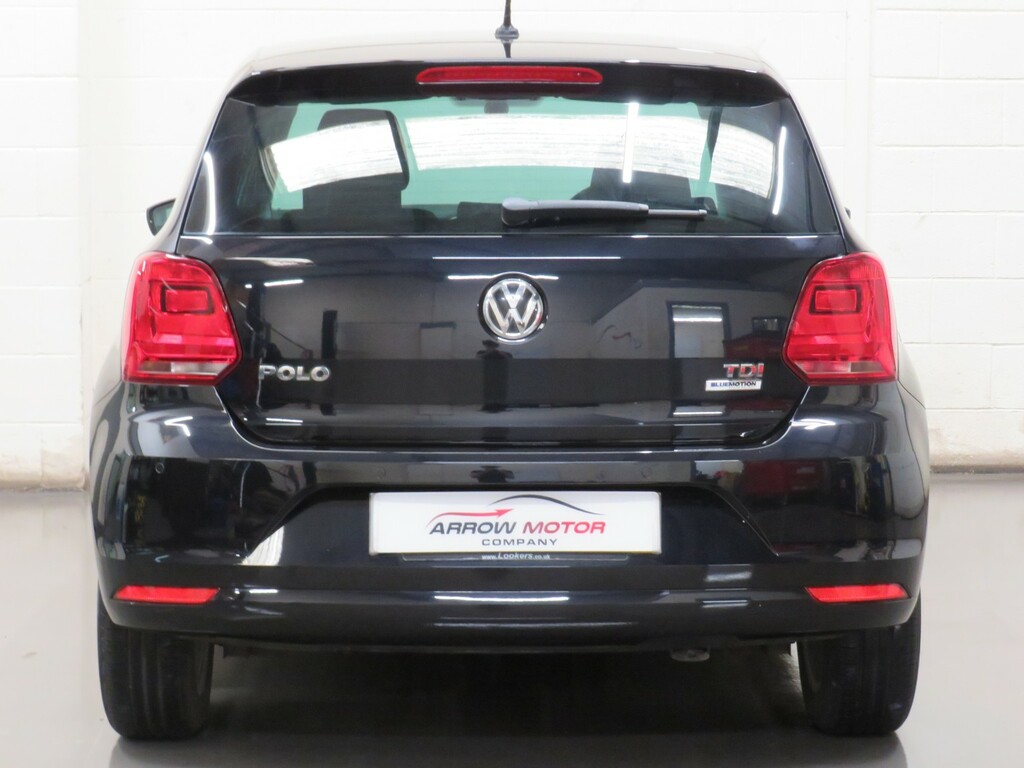 Volkswagen Polo Hatchback 1.4 Tdi Bluemotion Tech Match Edition Eu Black #4