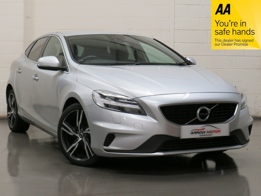 Volvo V40 Hatchback 2.0 D2 R-design Pro Euro 6 Ss 20 Silver