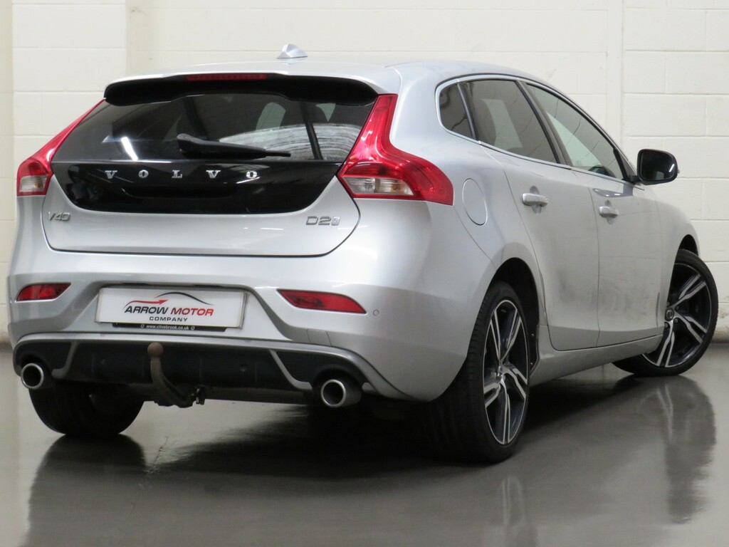 Volvo V40 Hatchback 2.0 D2 R-design Pro Euro 6 Ss 20 KY18EEF Silver #3