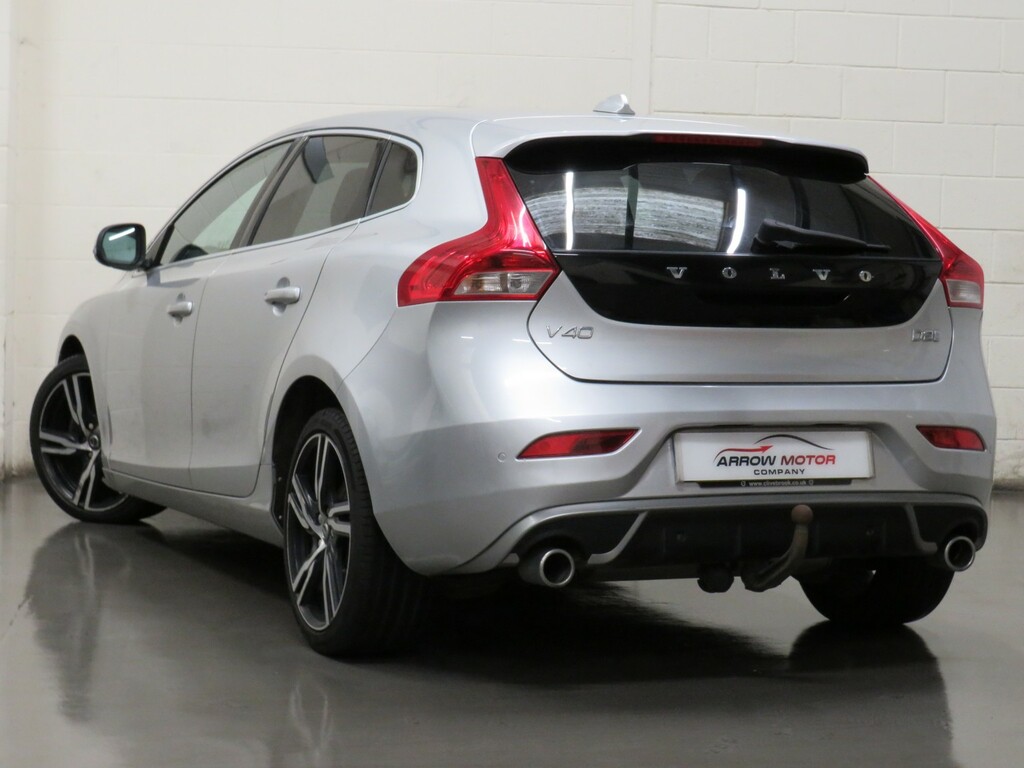 Volvo V40 Hatchback 2.0 D2 R-design Pro Euro 6 Ss 20 KY18EEF Silver #5