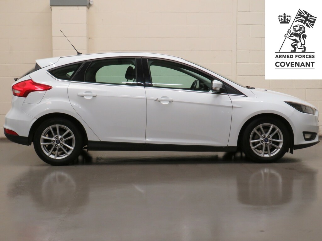 Ford Focus Hatchback 1.5 Tdci Zetec Euro 6 Ss 201565 YK65YTU White #2
