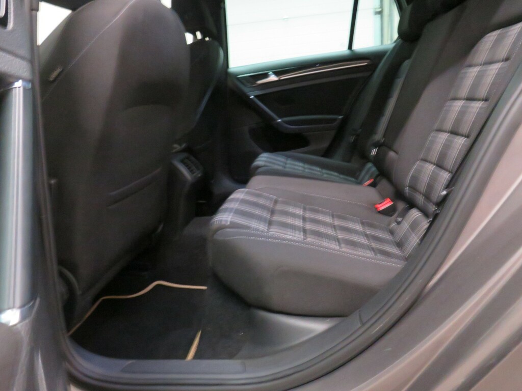 Volkswagen Golf 2.0 Gtd Blue #31
