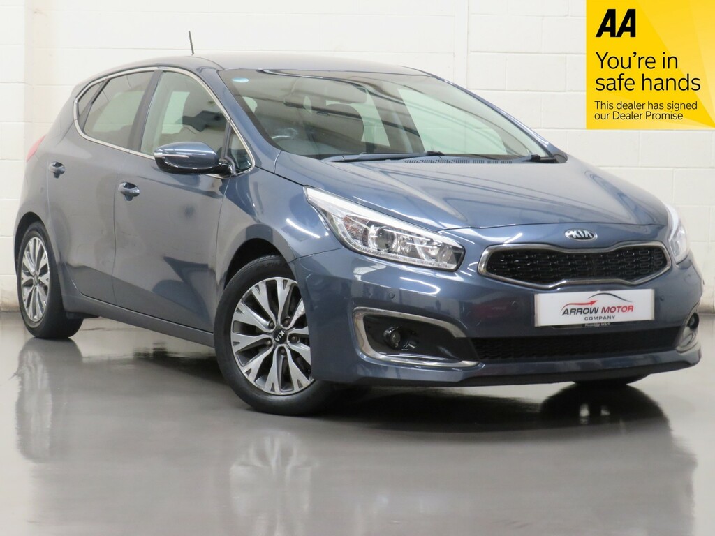 Kia Ceed Hatchback 1.6 Crdi 3 Euro 6 Ss 201666 Blue