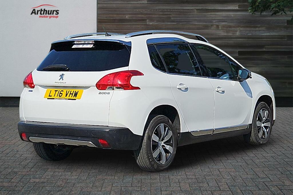Peugeot 2008 Blue Hdi Ss Allure LT16VHW White #3