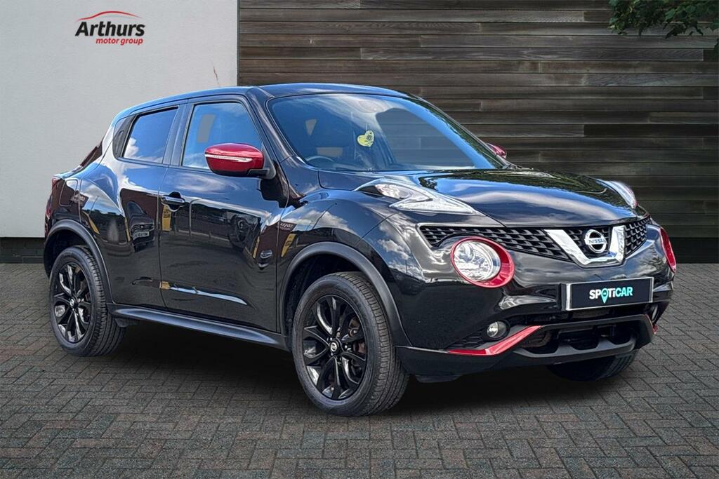 Nissan Juke N-connecta Xtronic Black