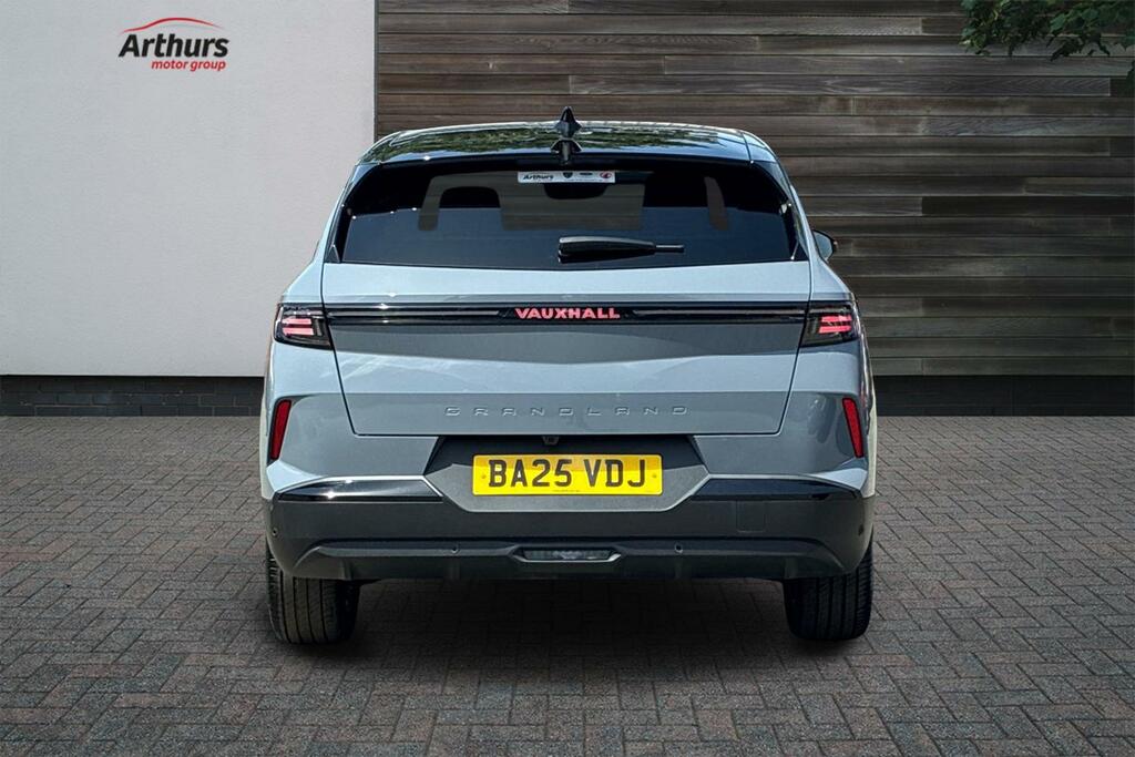 Vauxhall Grandland Gs Grey #4