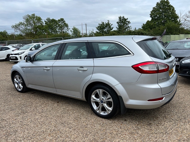 Ford Mondeo Titanium X Tdci Silver #4