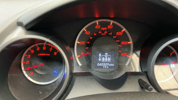 Honda Jazz 1.4 I-vtec Es Plus Blue #11